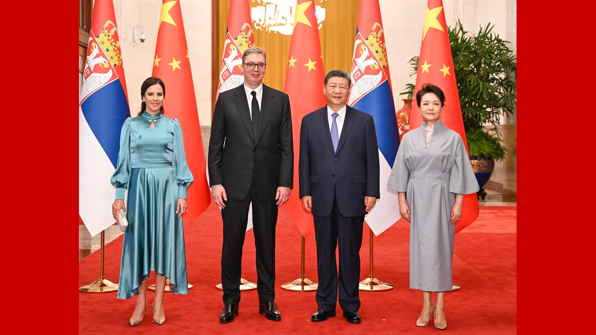 習近平同塞爾維亞總統武契奇會談